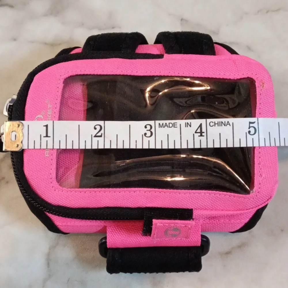 Armpocket keep your